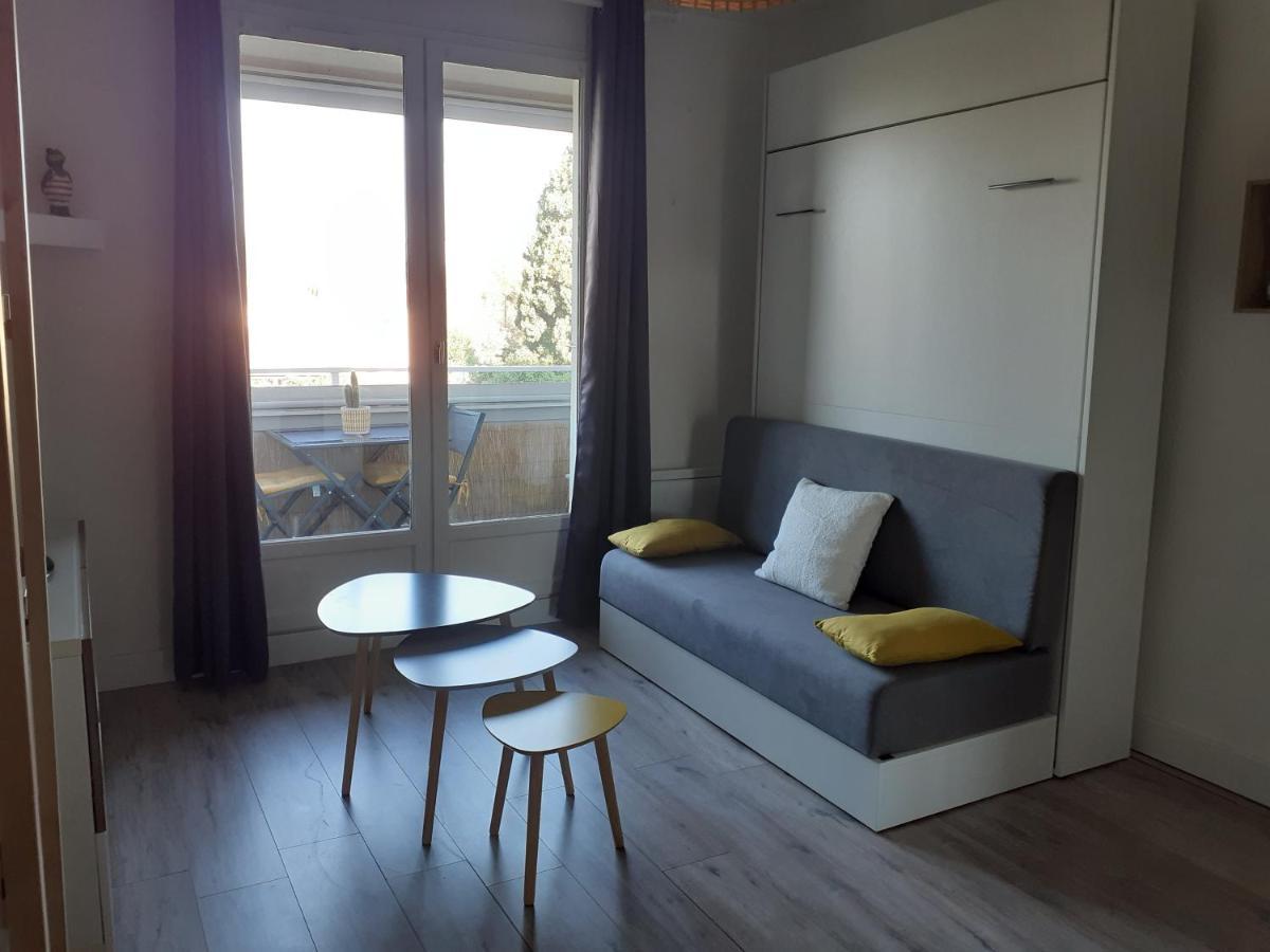 Studio Balcon Proche Hypercentre De Narbonne Buitenkant foto